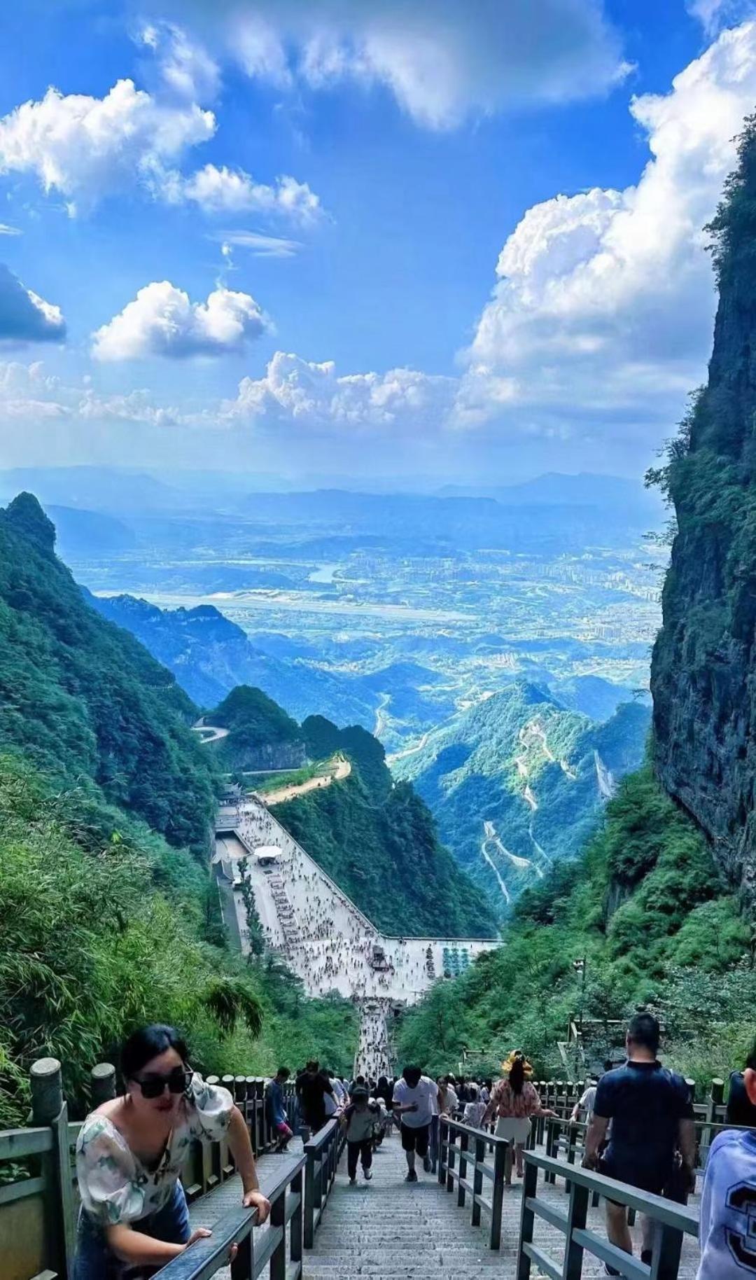 Zhangjiajie Jijiehao Inn Екстериор снимка